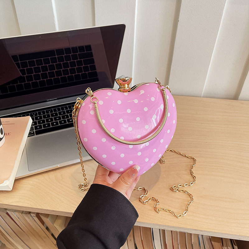 Women Fashion Handbags - حقائب صغيرة لطيفة على شكل قلب،