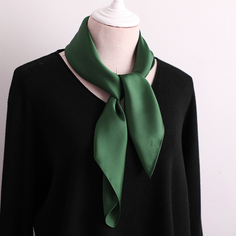 الصلبة 50s وشاح للرقبة بلون ال - مراجعة Women'S Fashion Of The 50S وسعره